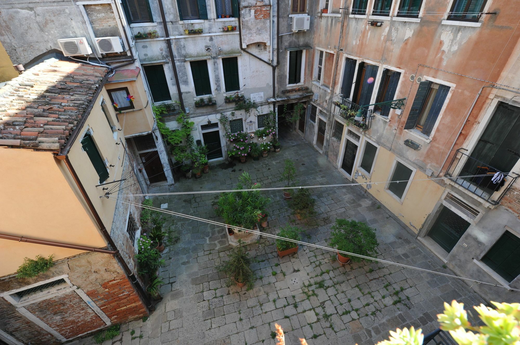 Calle Annunziata Veneţia Exterior foto